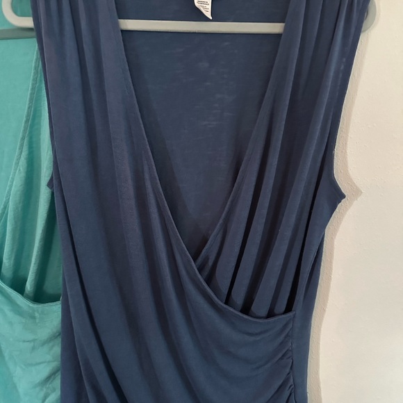 Athleta Breezy Wrap Tank Large Teal - Picture 10 of 11